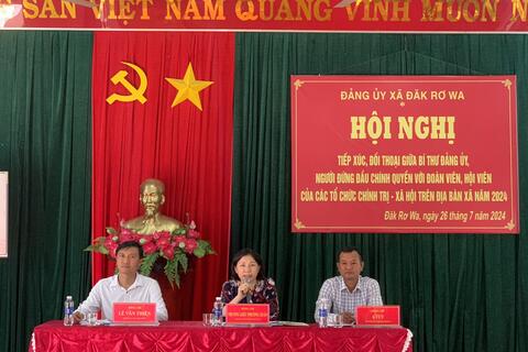 Hội nghị tiếp xúc đối thoại giữa đồng chí Bí thư Đảng ủy,  người đứng đầu chính quyền với Đoàn viên, hội viên của các  tổ chức chính trị xã hội trên địa bàn xã năm 2024
